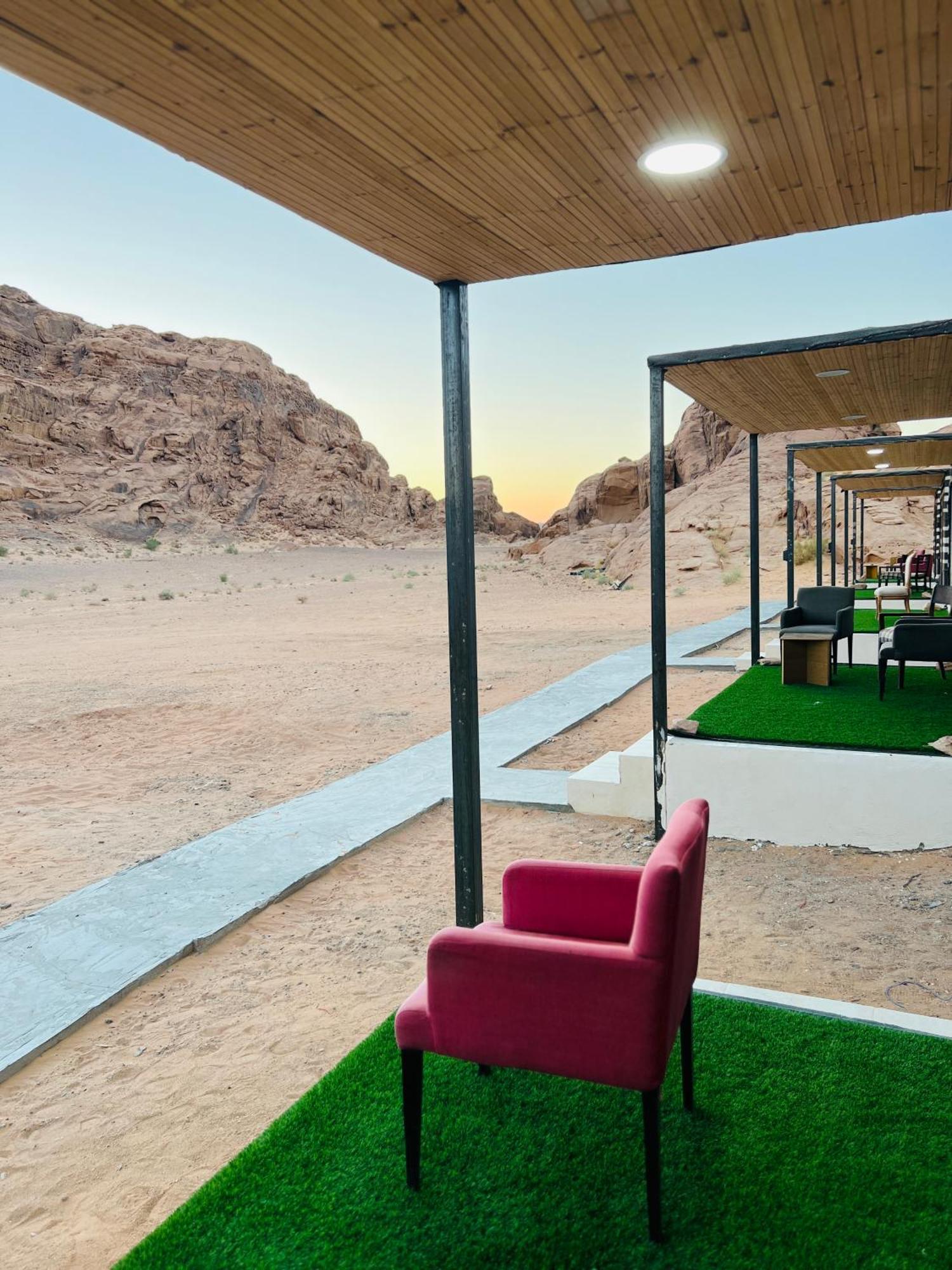 Magic Mountain Camp Apartment Wadi Rum Exterior photo