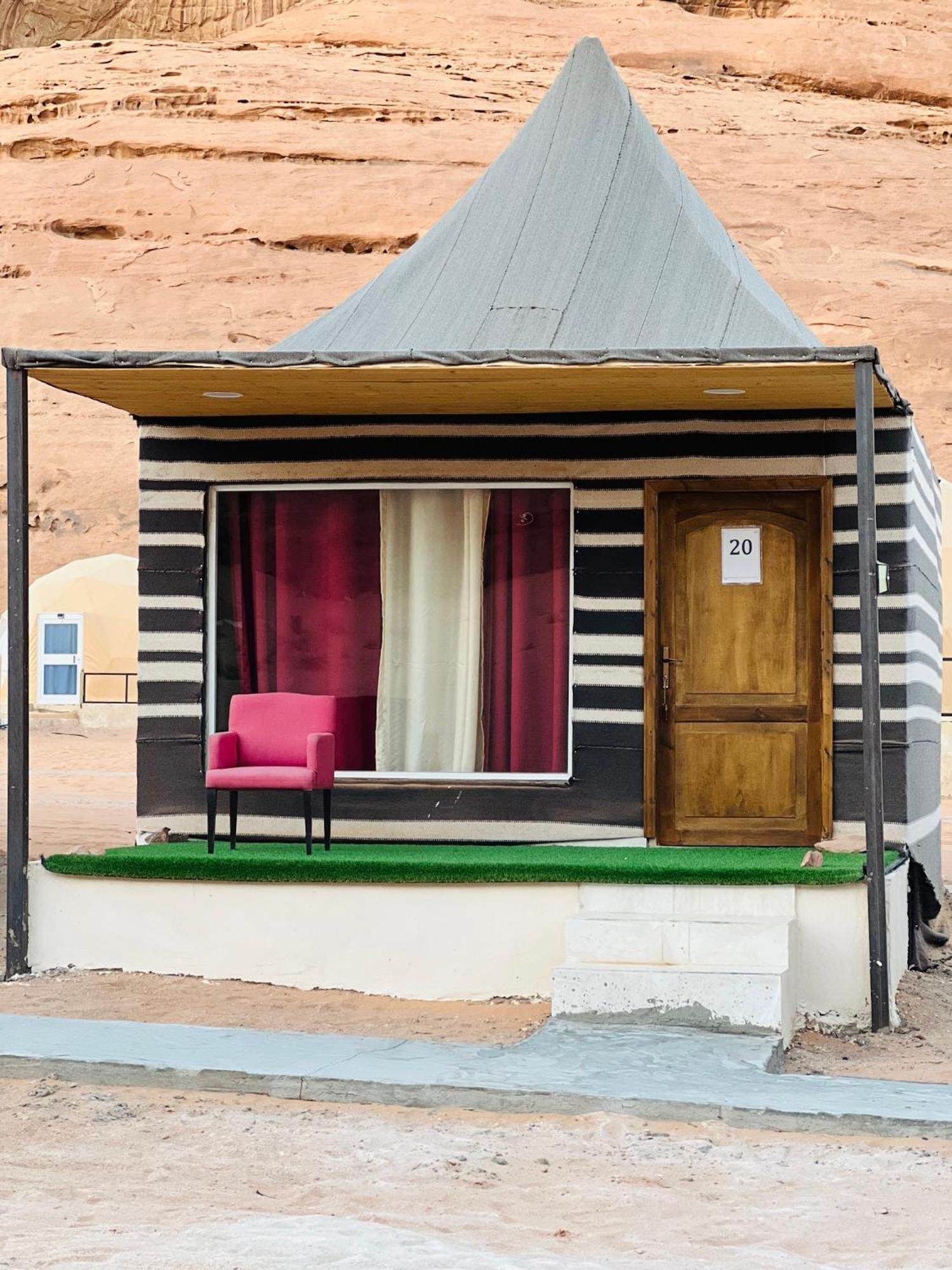 Magic Mountain Camp Apartment Wadi Rum Exterior photo