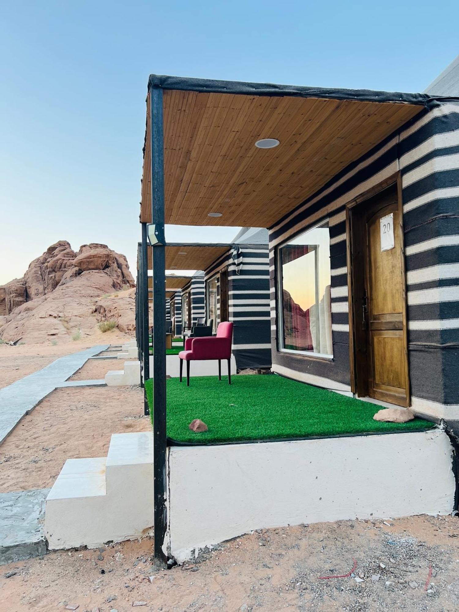 Magic Mountain Camp Apartment Wadi Rum Exterior photo